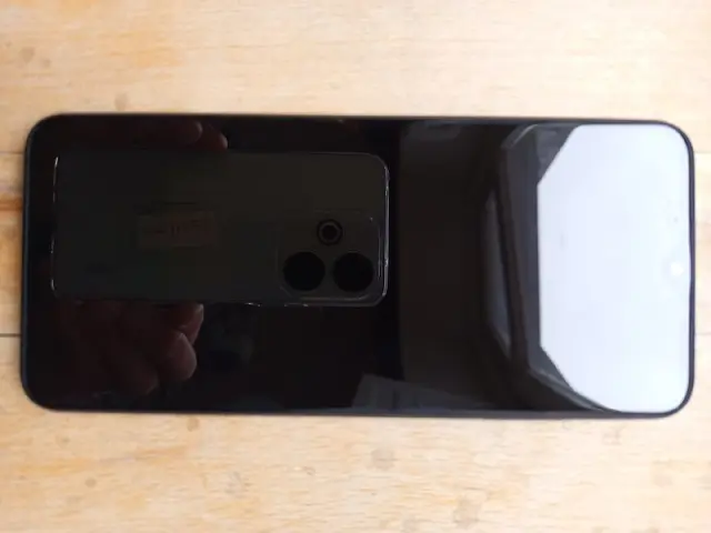T Phone Pro 5G (6/256 GB) — Тбилиси — 290 ₾
