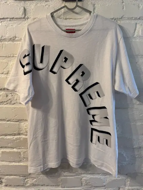 Оригинальные тишки supreme — Тбилиси — 100 ₾