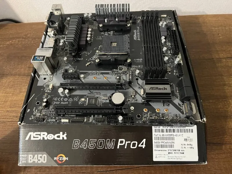 Материнская плата ASRock B450M Pro4 (с коробкой)