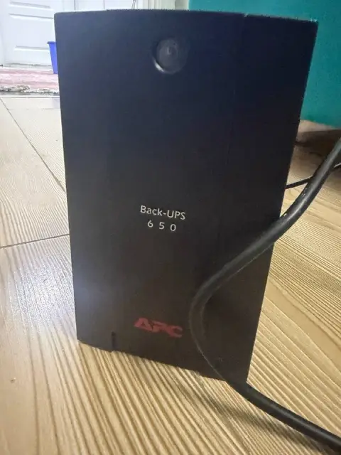Ups — Анталия — 900 ₺