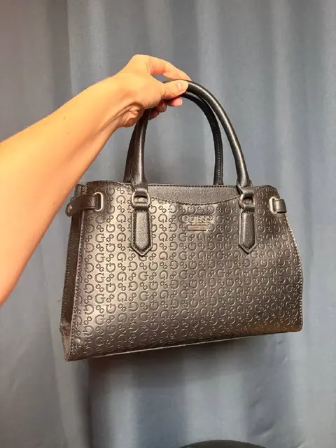 Сумка Guess оригинал — Тбилиси — 130 ₾