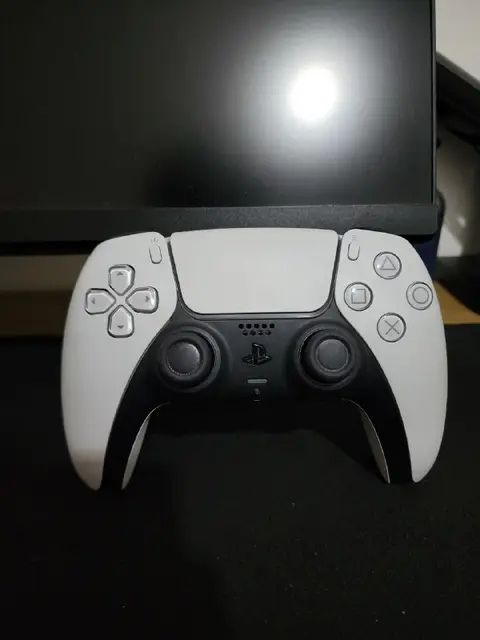 DualSense контроллер для PS5 — Батуми — 150 ₾