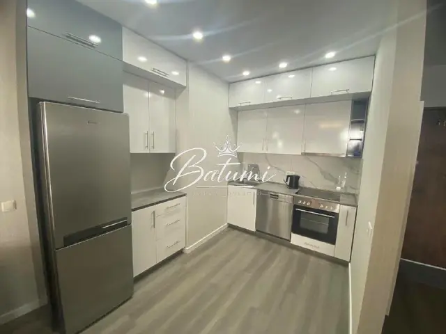 2х комнатная квартира в Black Sea Towers — Батуми — 650 $
