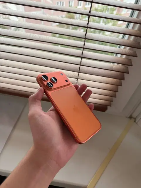 IPhone 17 Pro Max — Батуми — 2 550 ₾